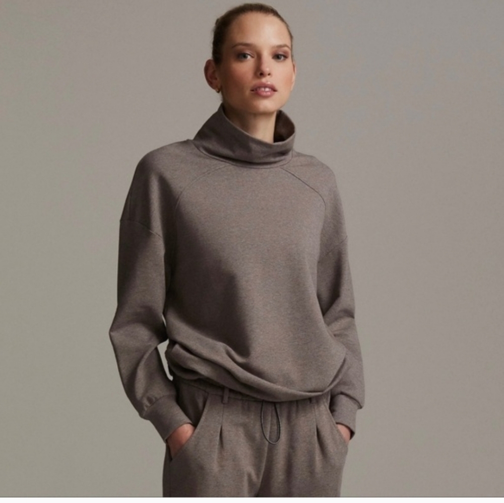 Varley Morrison Sweatshirt In Cinder - Picture 1 of 12